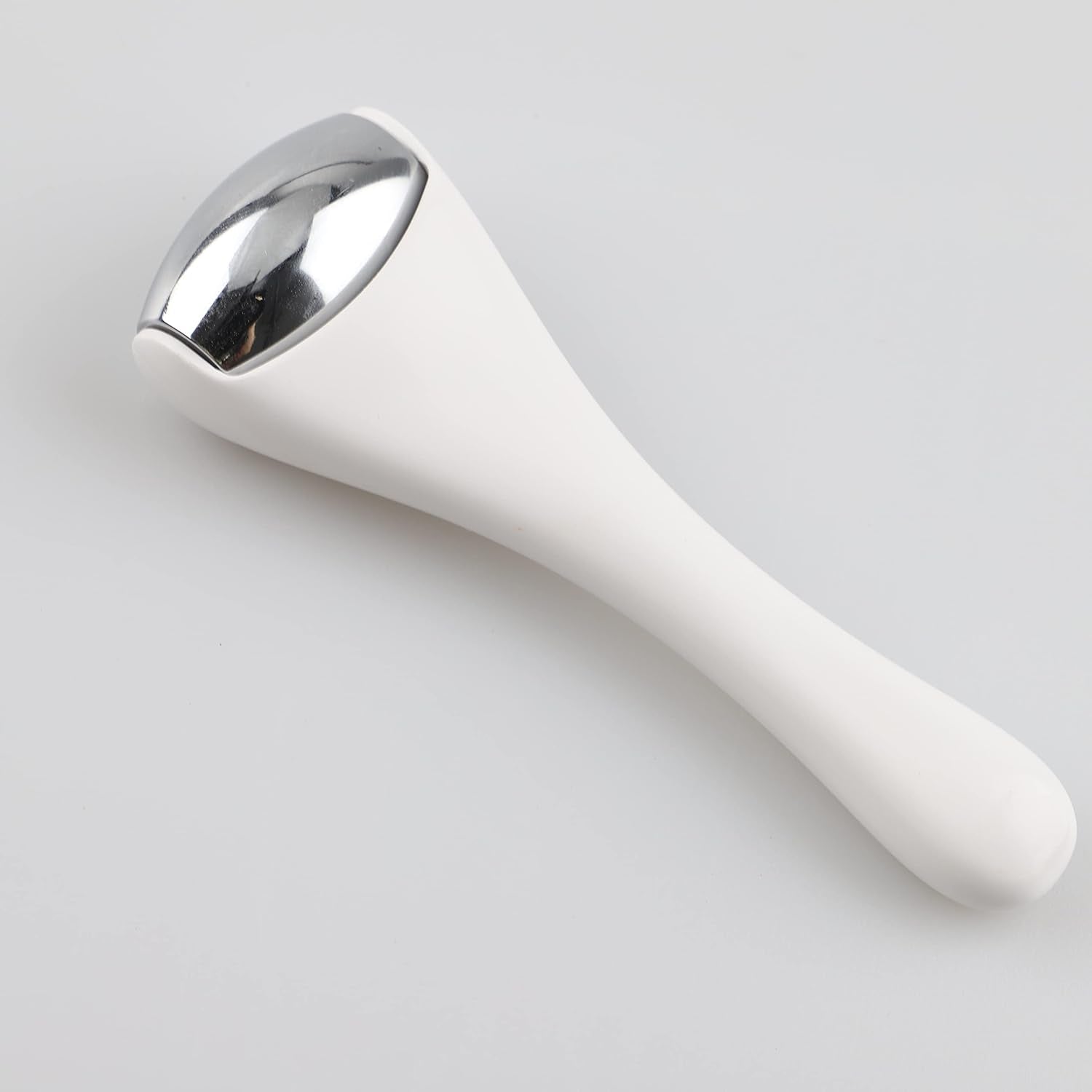 Eye & Face Ice Roller Massager. Relaxing and Functional Eye and Facial Roller.